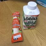 SAVASのミルクプロテインとチキンソーセージ